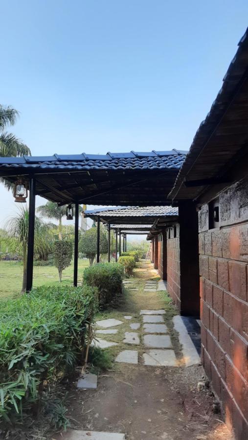 Anandvan Holiday Homes, Wai Exterior photo